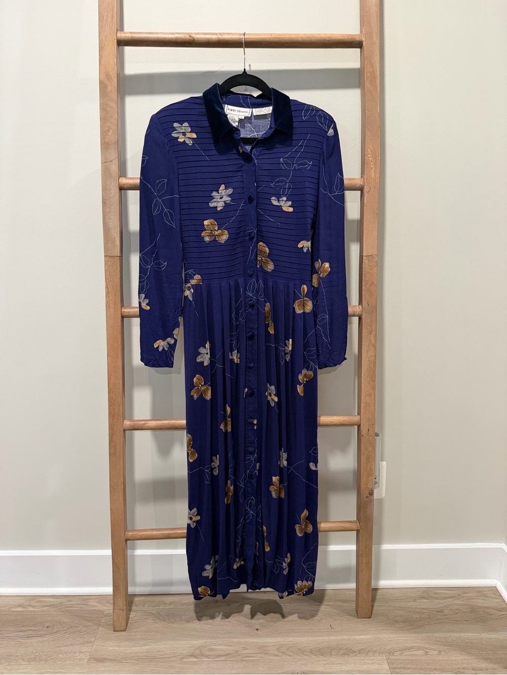 karin stevens Navy Blue Floral Long-Sleeve Button-Front Maxi Dress
